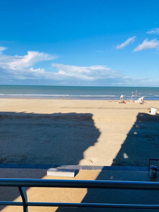 Very Spacious Family Apartment With Seaview T16 Ostende Kültér fotó