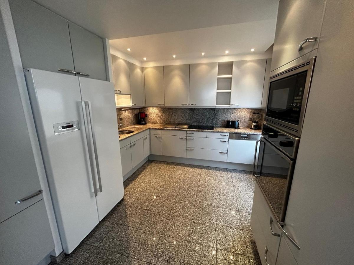 Very Spacious Family Apartment With Seaview T16 Ostende Kültér fotó
